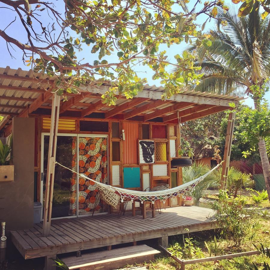 Mozambeat Motel Tofo Екстер'єр фото