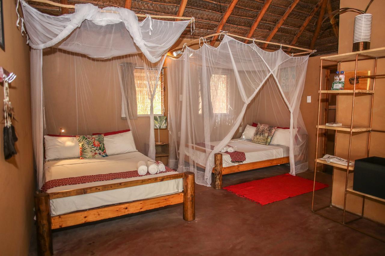 Mozambeat Motel Tofo Номер фото