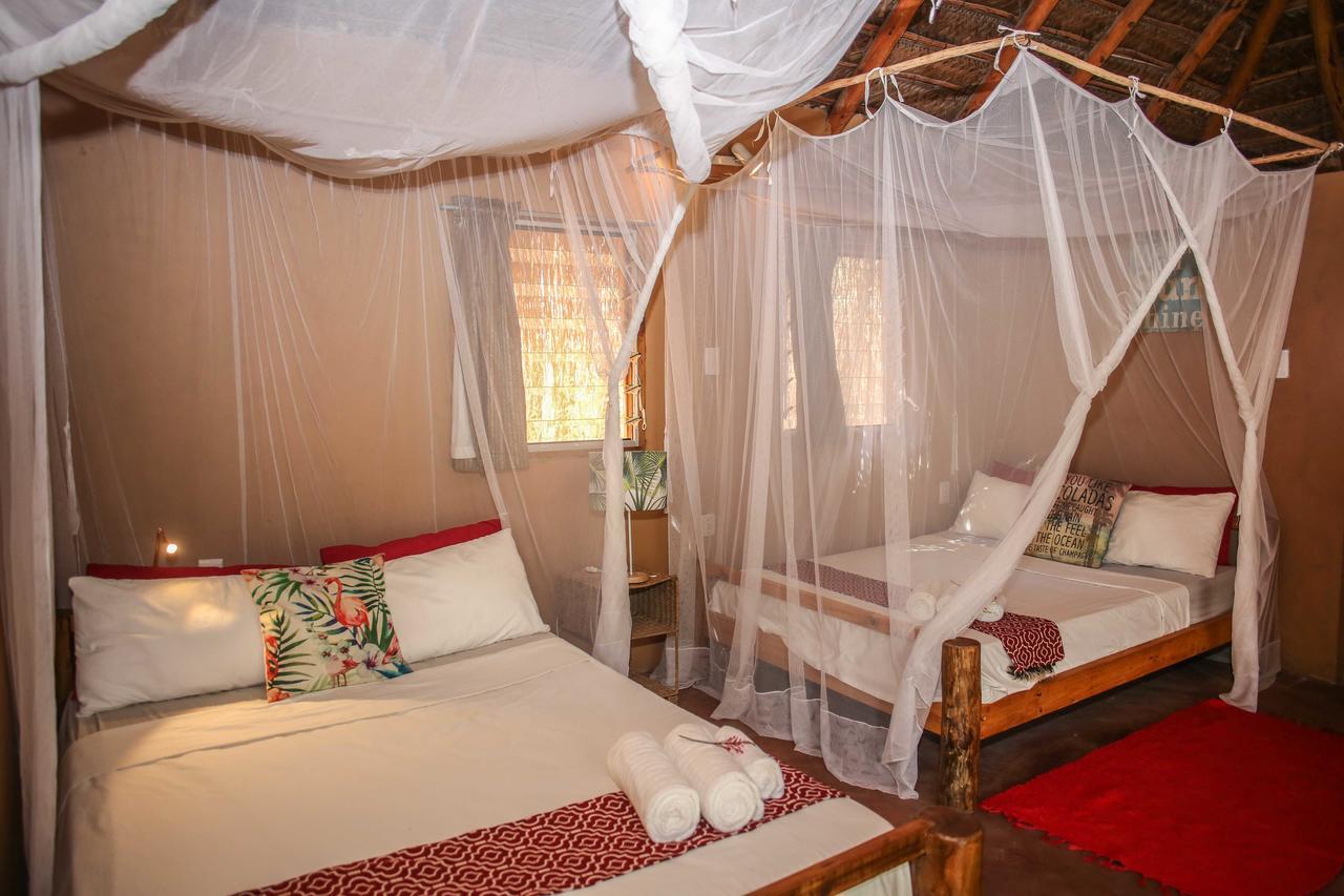 Mozambeat Motel Tofo Номер фото