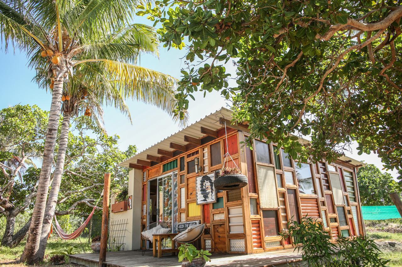 Mozambeat Motel Tofo Екстер'єр фото