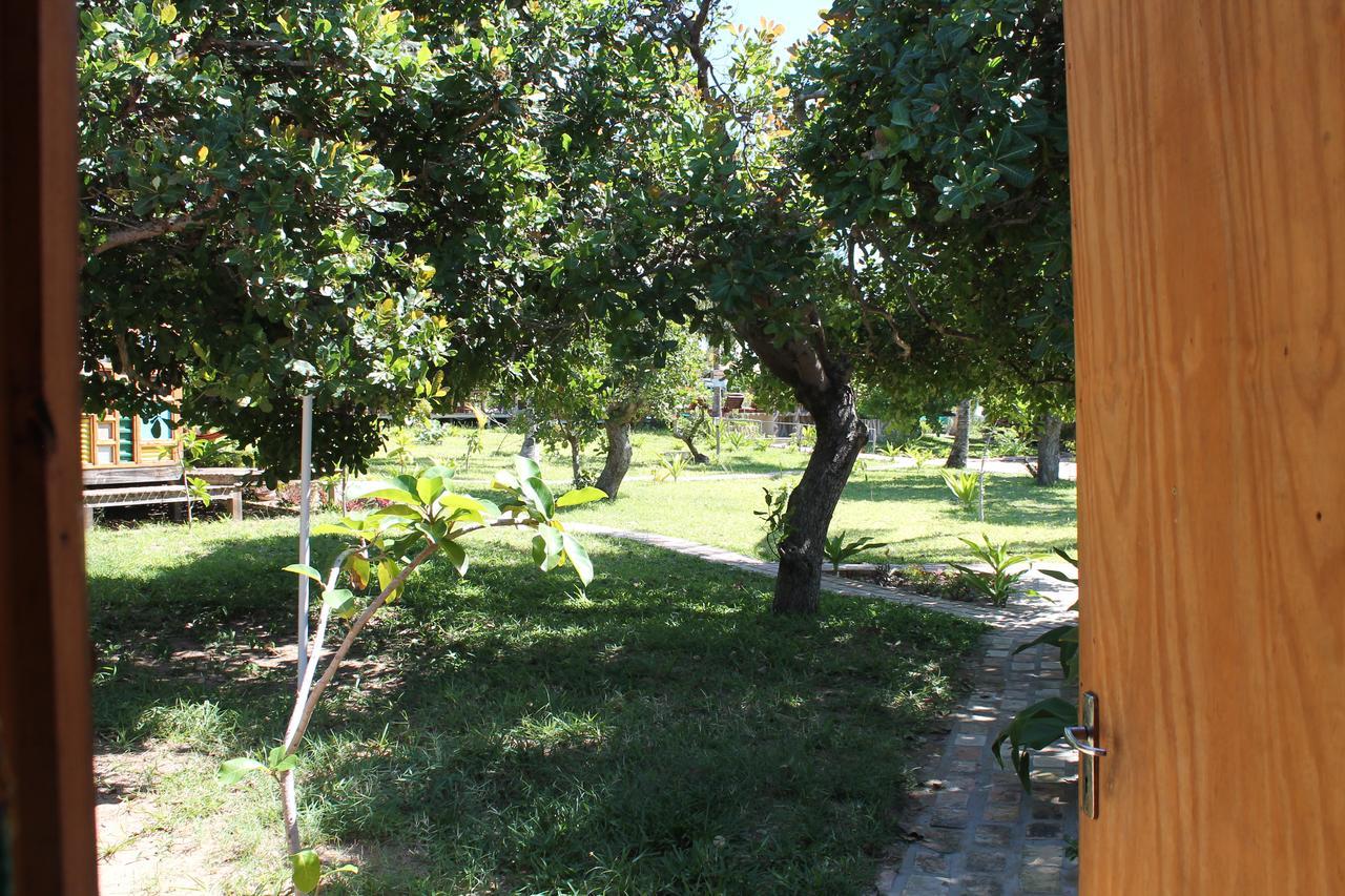 Mozambeat Motel Tofo Номер фото
